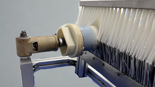 Water Splash Barriers Brush